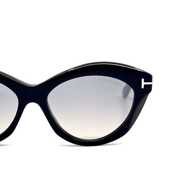 New, TOM FORD Toni Sunglasses TF1111 01C Authentic main image 6